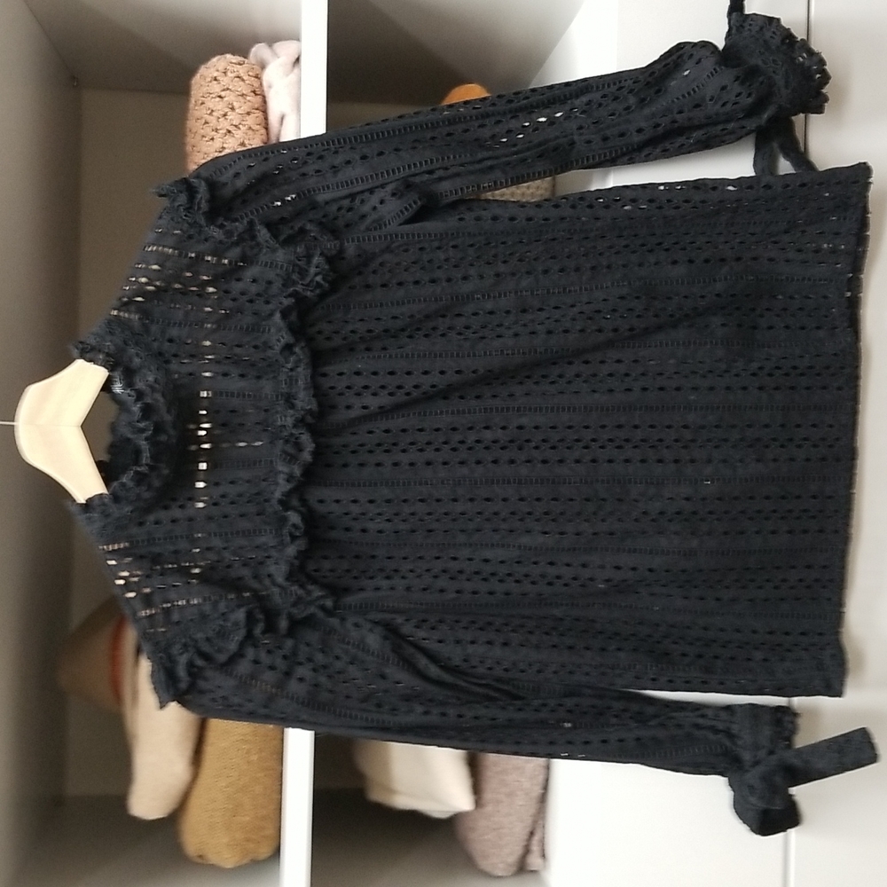Madewell- Longsleeve eyelet top. Xxs